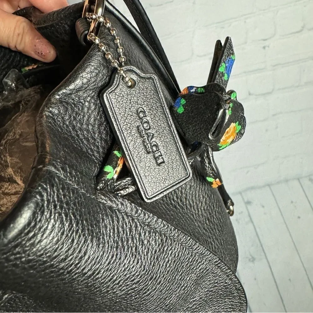 Coach leather bag - Picture 10 of 13
